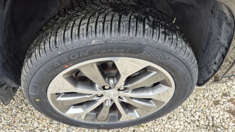 Jeep Cherokee 2.2 OVERLAND FULL ЛИЗИНГ ВИДЕО , снимка 15 - Автомобили и джипове - 52100582