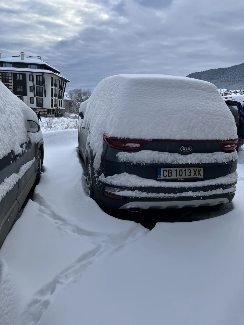 Kia Sportage, снимка 13 - Автомобили и джипове - 52459209