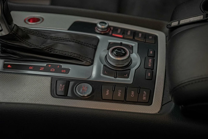 Audi Q7 4.2TDI/Quattro/Side Assist/MMI PLUS/Панорама/Xenon, снимка 10 - Автомобили и джипове - 52578439