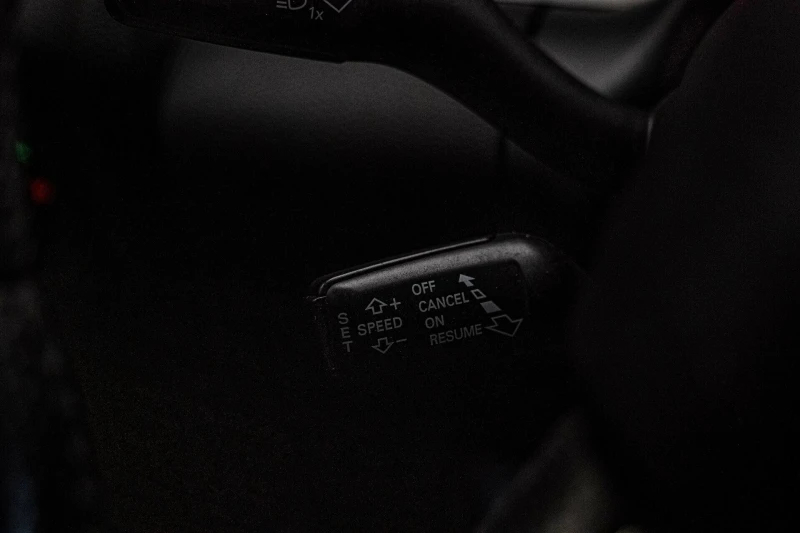 Audi Q7 4.2TDI/Quattro/Side Assist/MMI PLUS/Панорама/Xenon, снимка 12 - Автомобили и джипове - 52578439