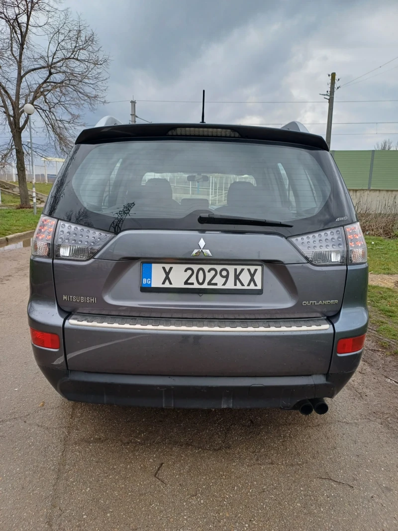 Mitsubishi Outlander 2.0 140к.с, снимка 3 - Автомобили и джипове - 53069657