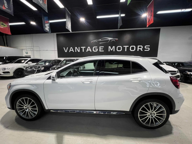 Mercedes-Benz GLA 250 * * CARFAX * * АВТО КРЕДИТ * * , снимка 4 - Автомобили и джипове - 53309643