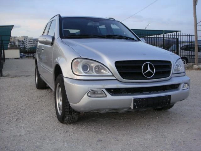 Mercedes-Benz ML 270 CDI-КОЖА 6скорос, снимка 5 - Автомобили и джипове - 11541680