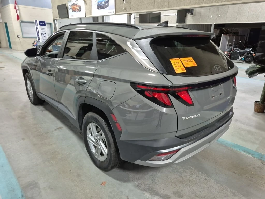 Hyundai Tucson * PREFERRED * CARFAX * БЕЗ ПЪРВОНАЧАЛНА ВНОСКА - изображение 4