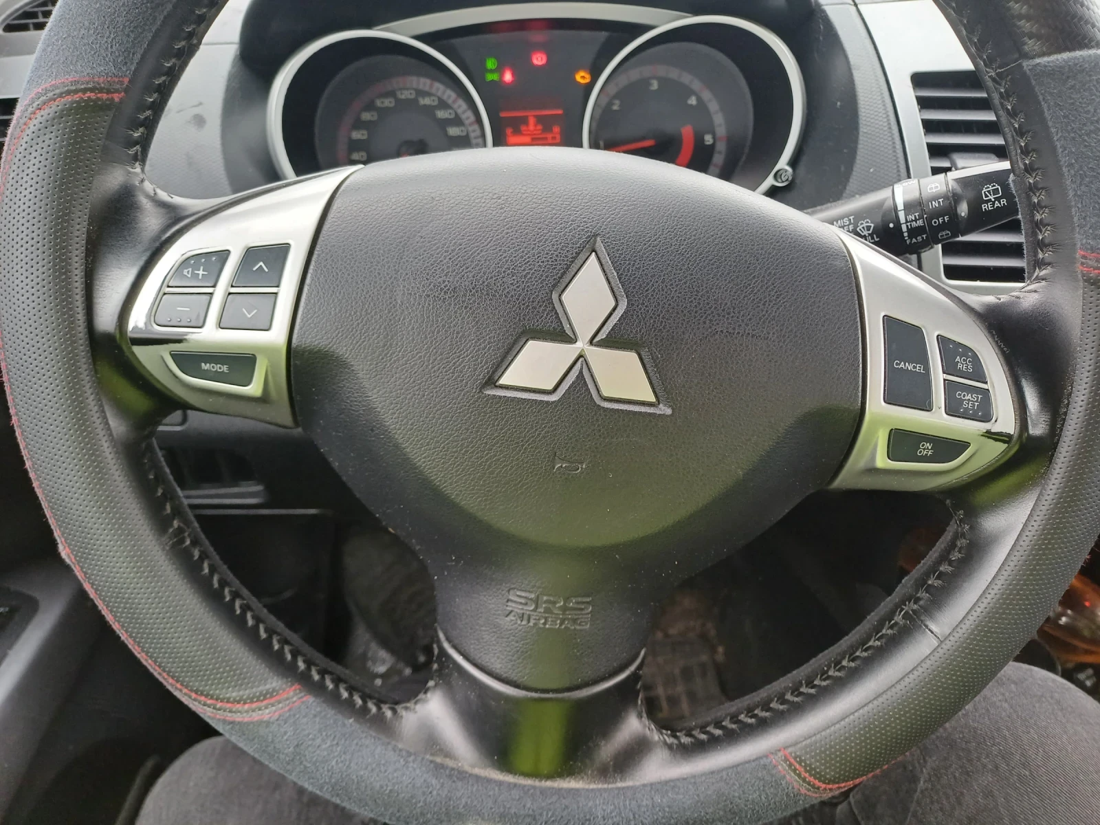 Mitsubishi Outlander 2.0 140к.с - изображение 8