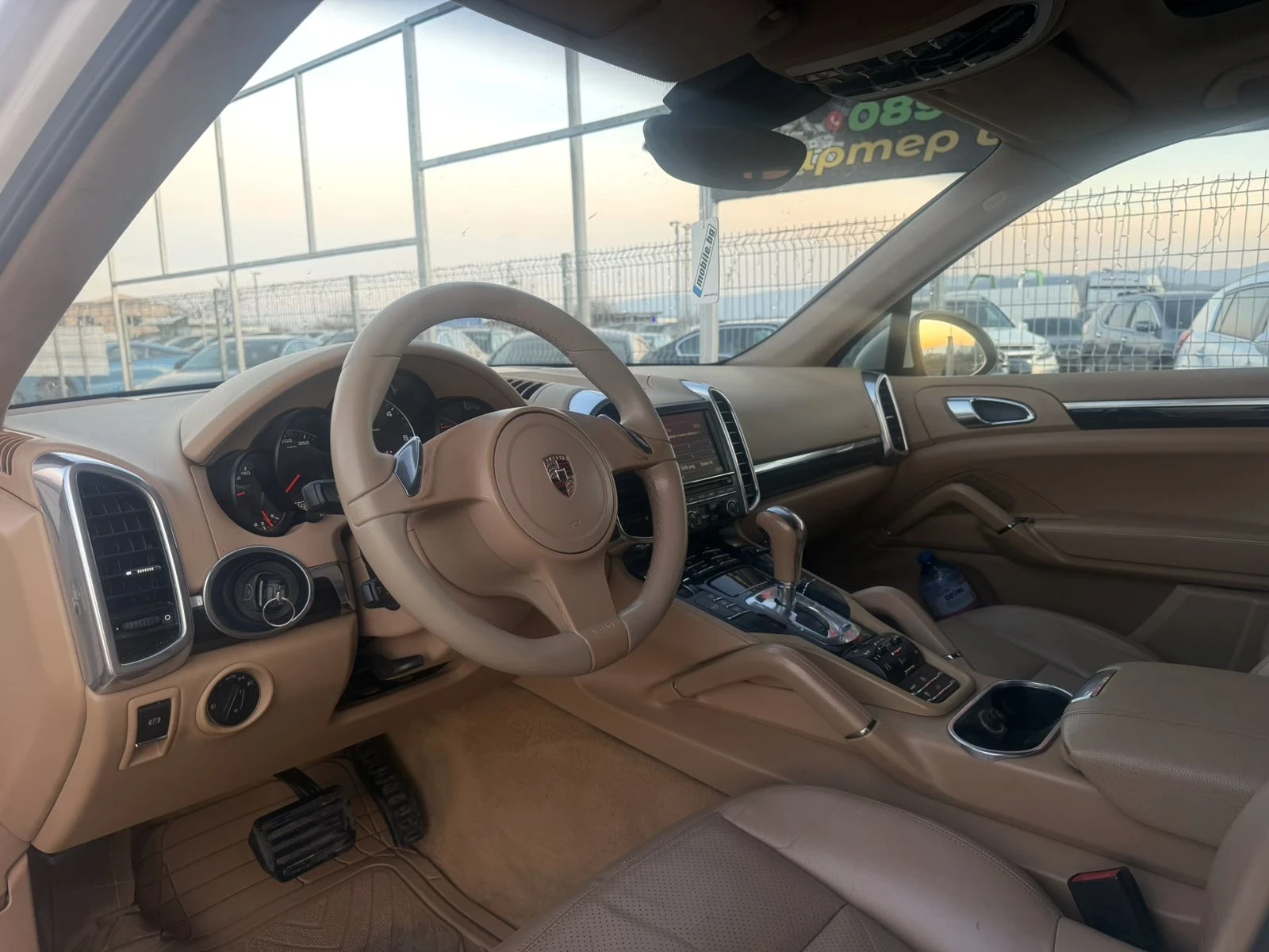 Porsche Cayenne 3.0 БЯЛА ПЕРЛА ЛИЗИНГ, снимка 11 - Автомобили и джипове - 53851494