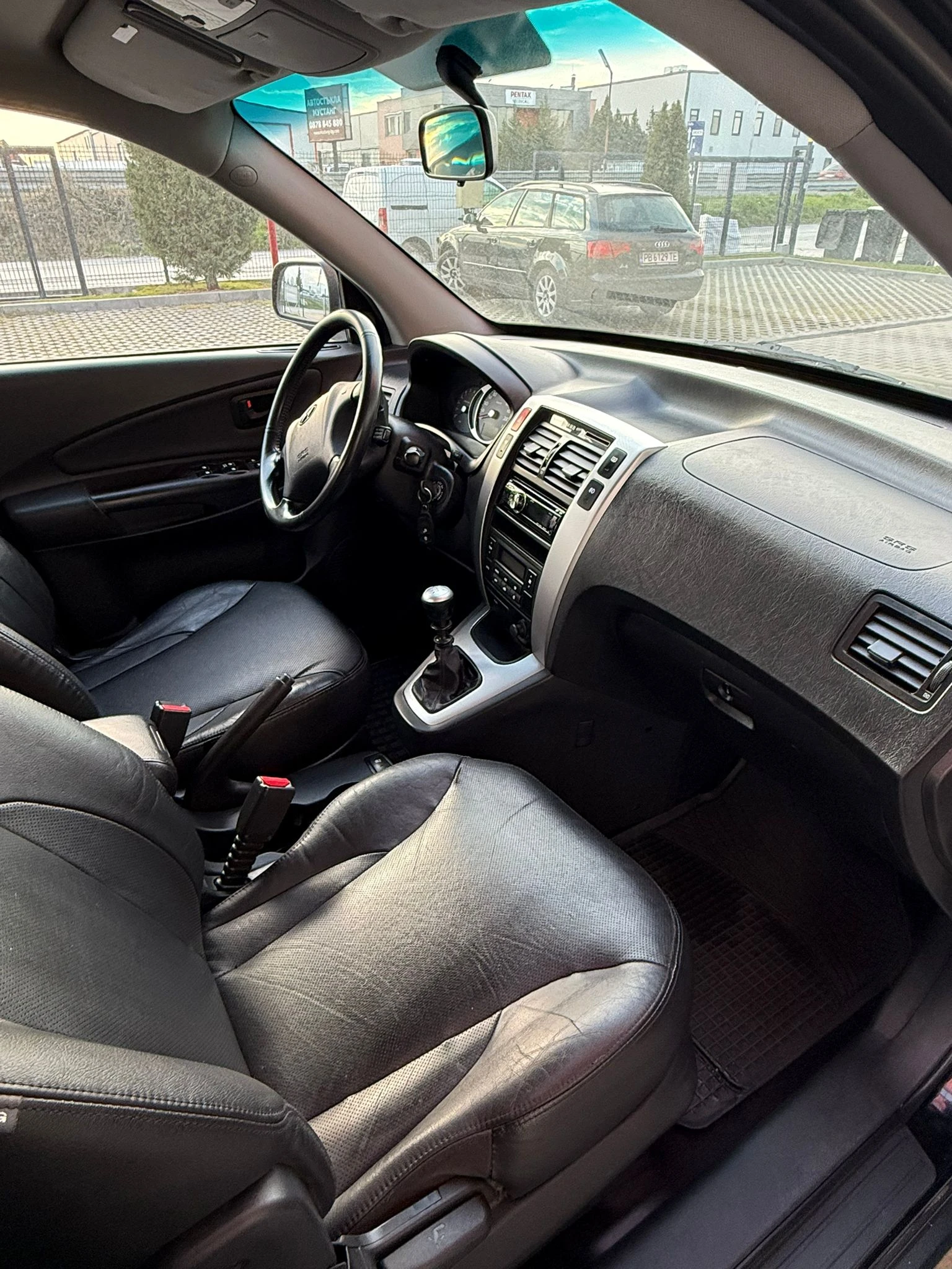 Hyundai Tucson 2.0CRDI* 4x4* 140-����, ����, ,  | Mobile.bg � ����������� 12