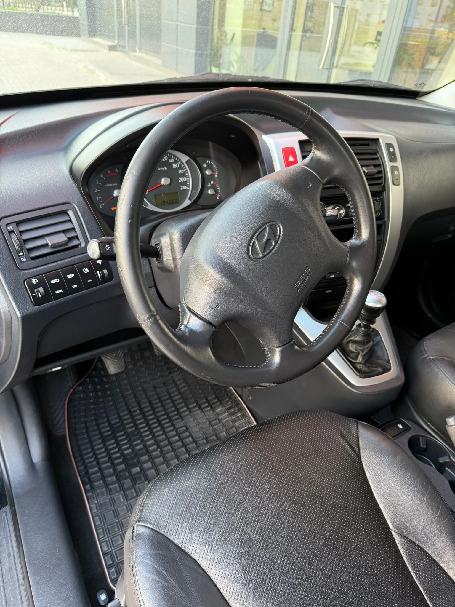 Hyundai Tucson 2.0CRDI* 4x4* 140-����, ����, ,  | Mobile.bg � ����������� 13