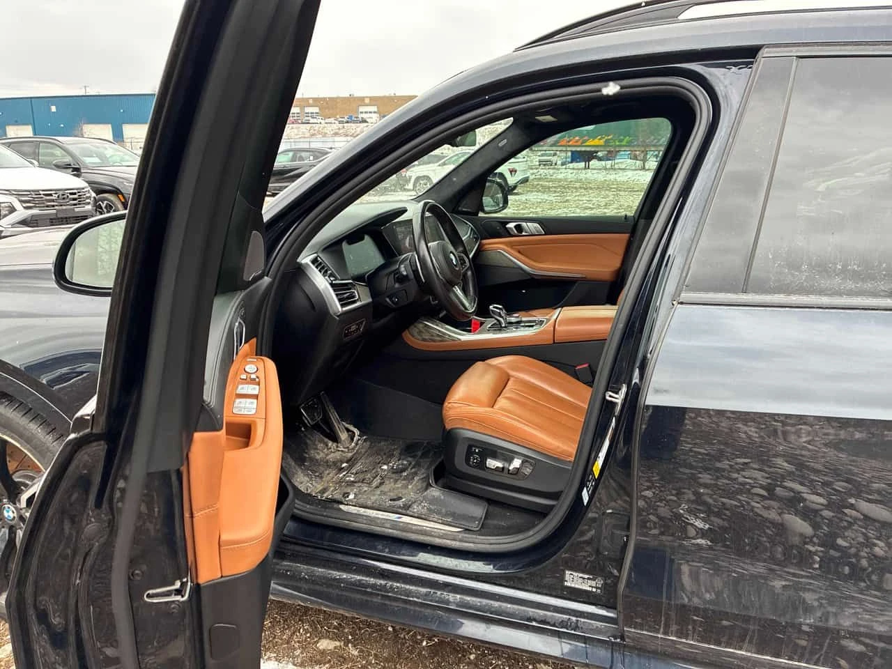 BMW X7 xDrive40i/ДИСТРОНИК/HARMAN KARDON/360/ПАНОРАМА, снимка 10 - Автомобили и джипове - 54017577