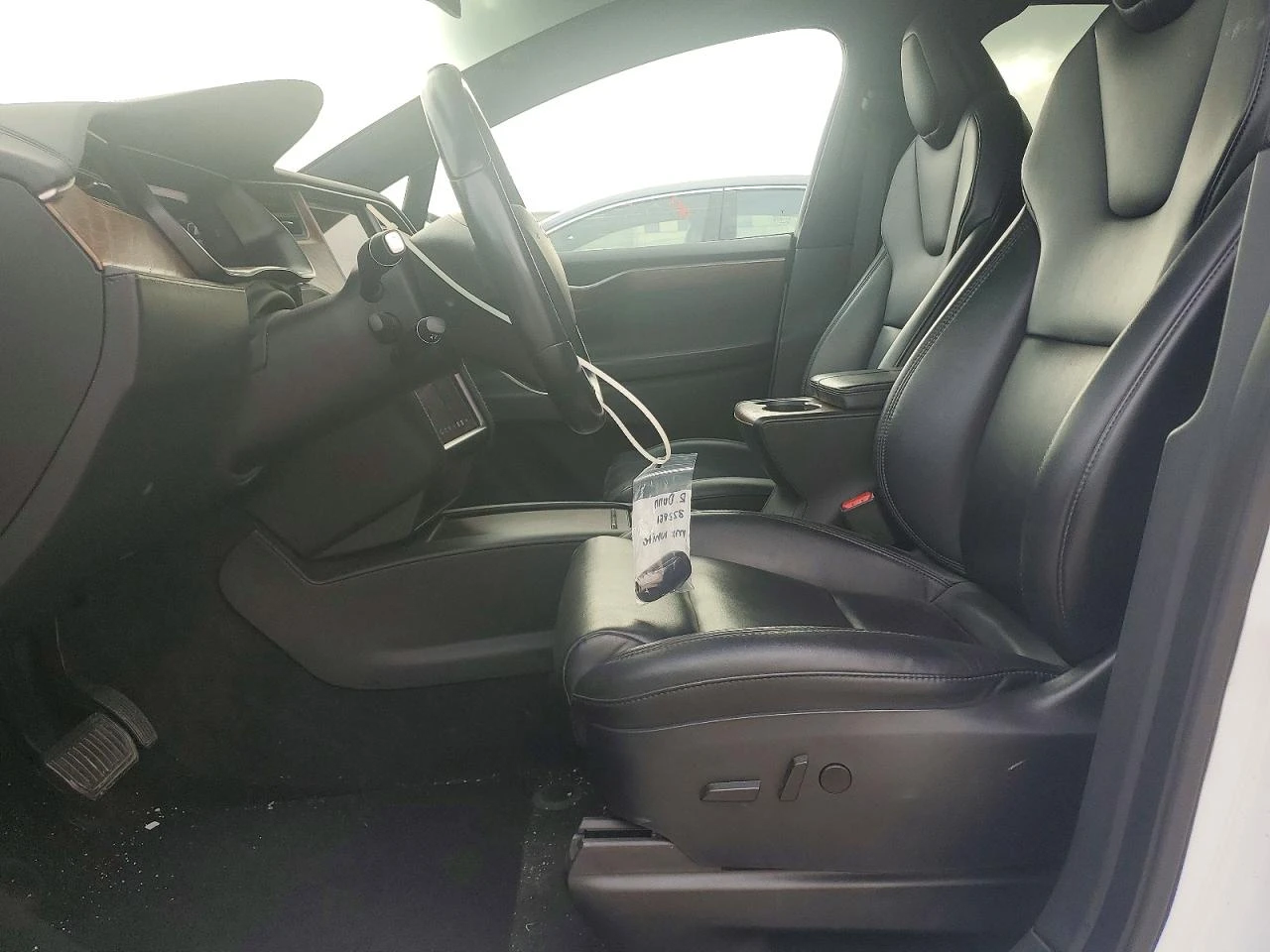 Tesla Model X, снимка 7 - Автомобили и джипове - 55104209