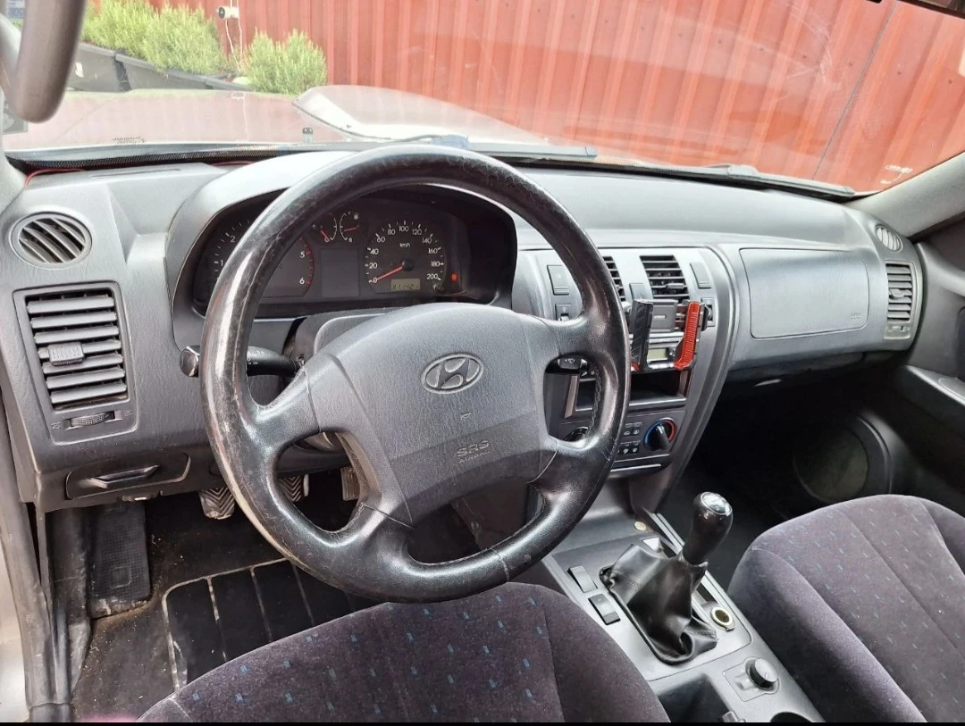 Hyundai Terracan 2.9 crdi, снимка 4 - Автомобили и джипове - 55426024