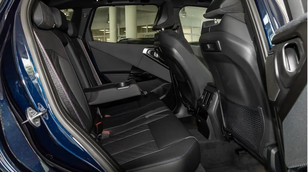 BMW X3 30e xDrive M Sport Plug-In, снимка 7 - Автомобили и джипове - 55750362