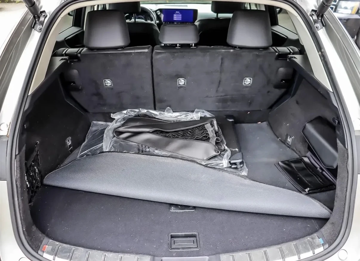 Lexus NX 350h AWD * ОБДУХВАНЕ * BLIND SPOT * CARFAX * , снимка 14 - Автомобили и джипове - 56009712