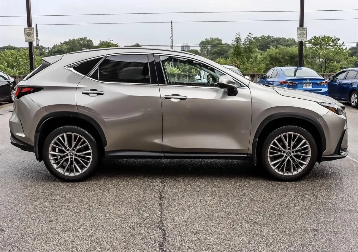 Lexus NX 350h AWD * ОБДУХВАНЕ * BLIND SPOT * CARFAX * , снимка 4 - Автомобили и джипове - 56009712