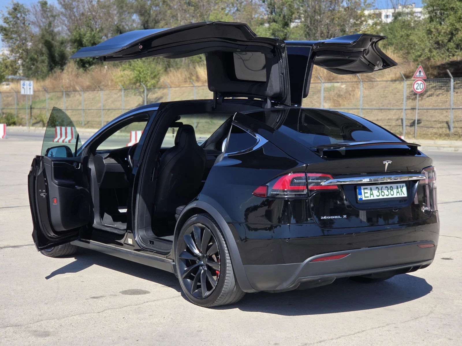 Tesla Model X P100D Ludicros В ГАРАНЦИЯ, снимка 9 - Автомобили и джипове - 56027078