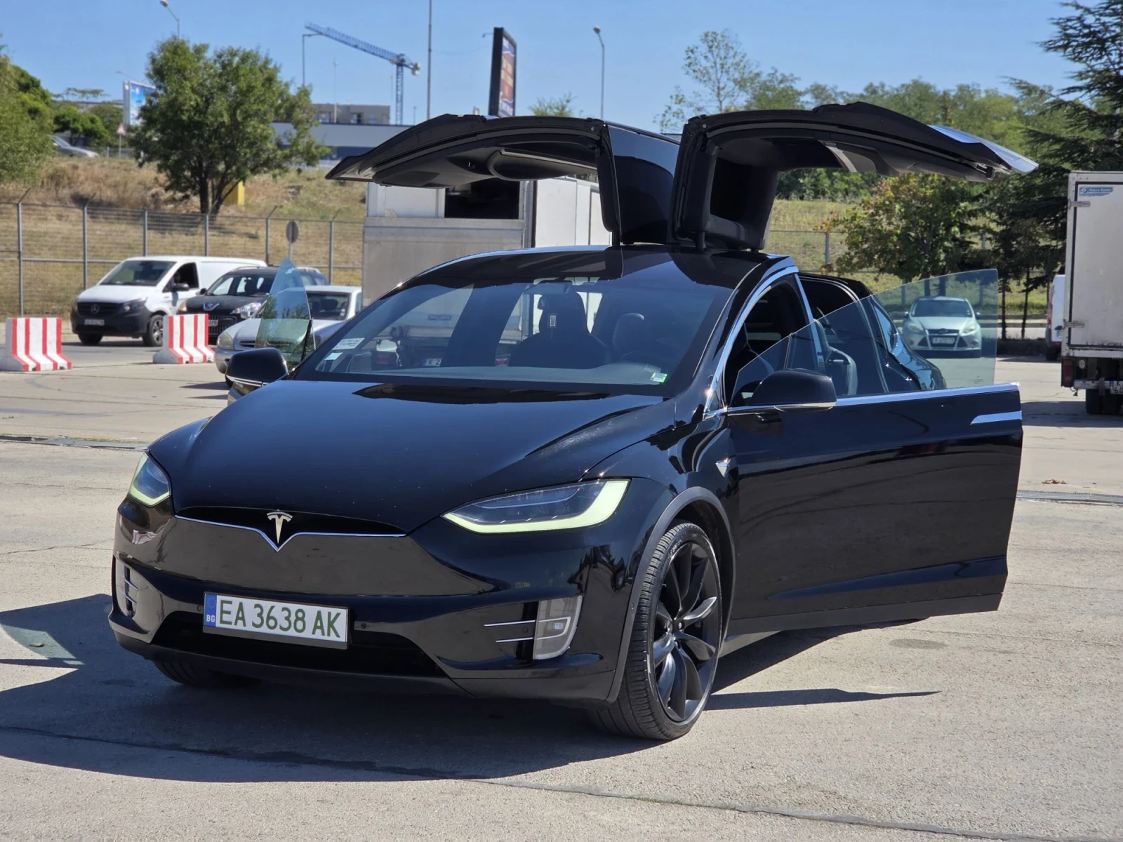 Tesla Model X P100D Ludicros В ГАРАНЦИЯ, снимка 8 - Автомобили и джипове - 56027078