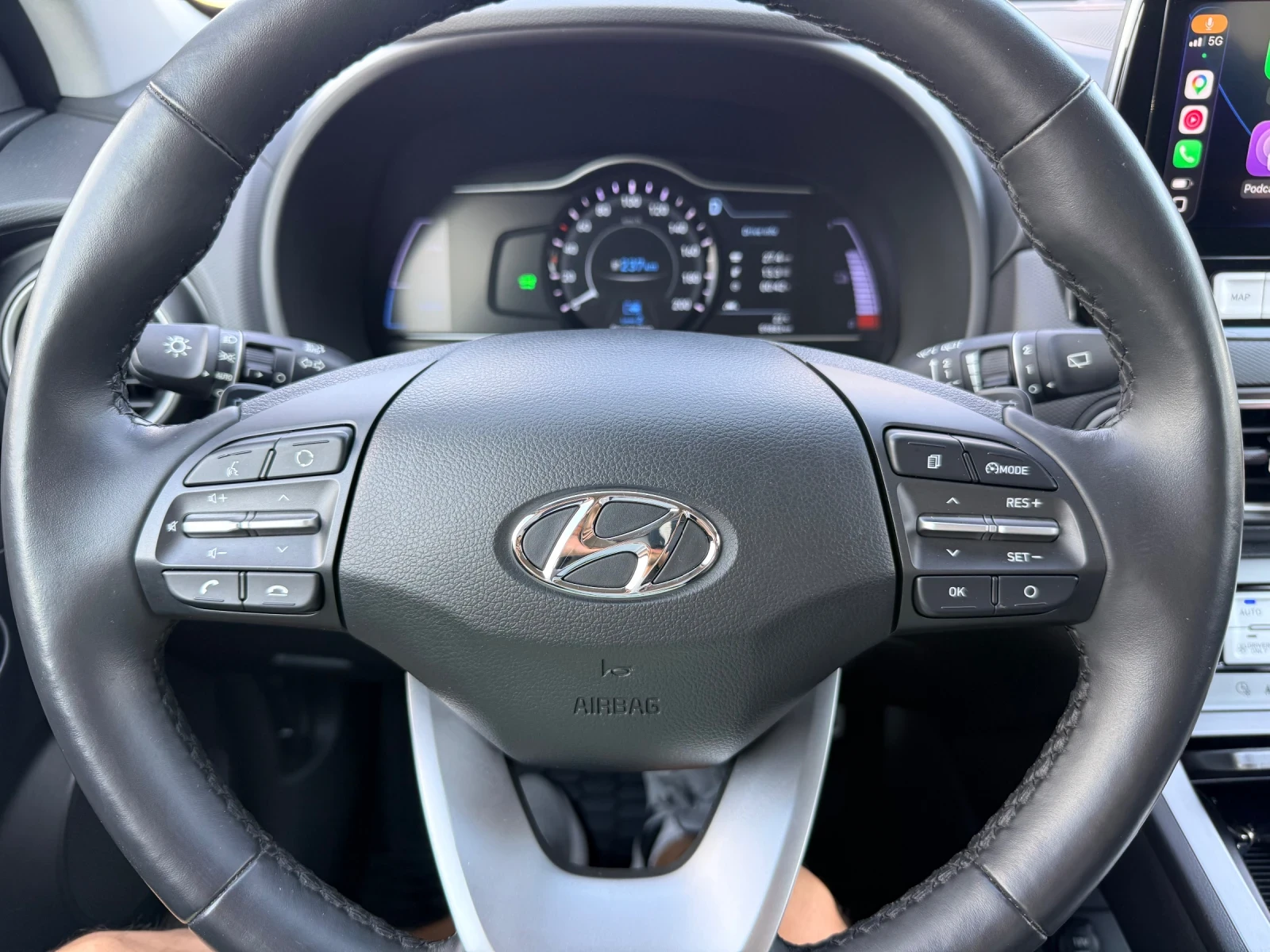 Hyundai Kona, снимка 11 - Автомобили и джипове - 56037141