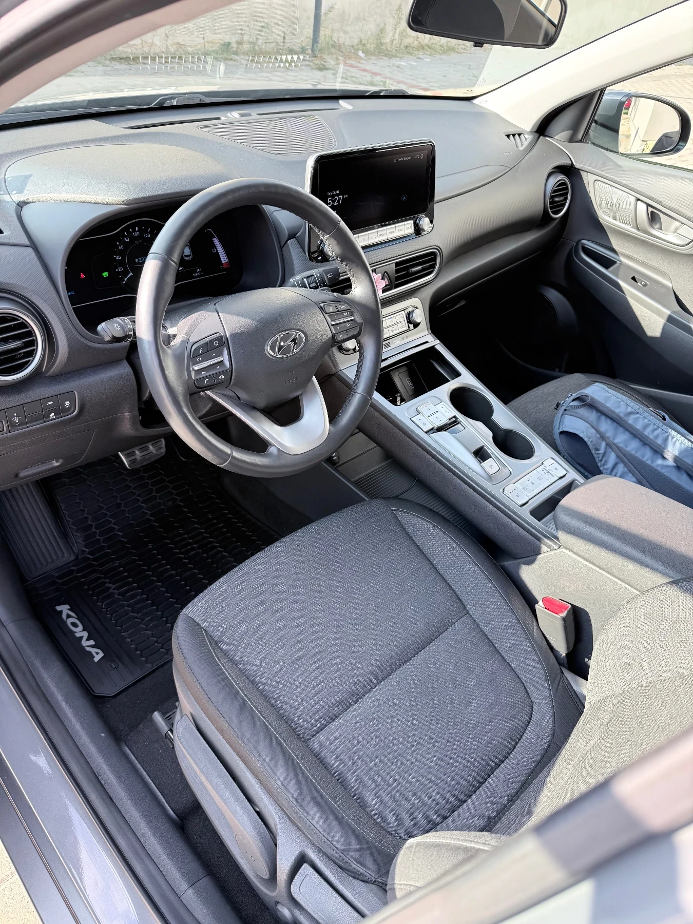 Hyundai Kona, снимка 15 - Автомобили и джипове - 56037141