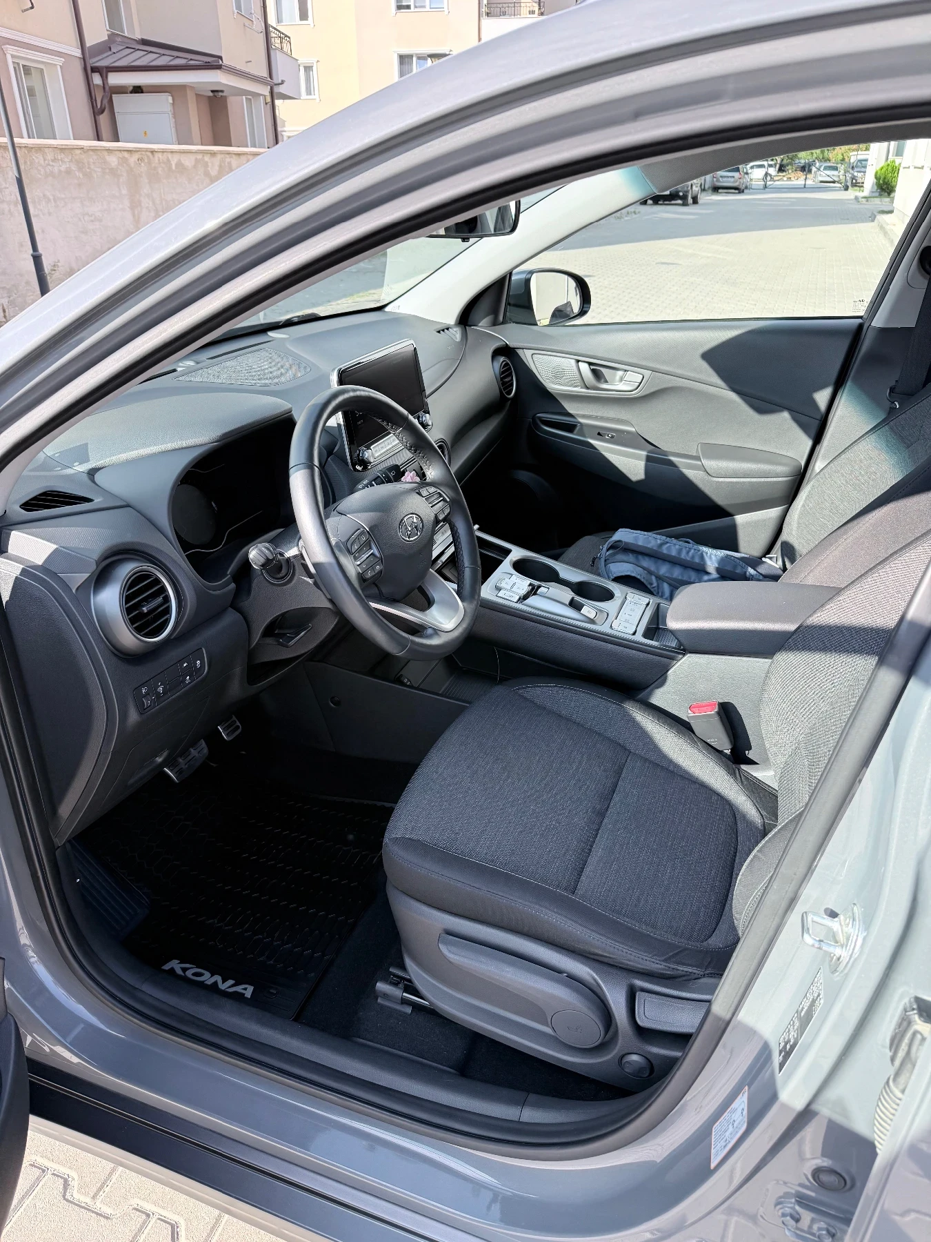 Hyundai Kona, снимка 14 - Автомобили и джипове - 56037141