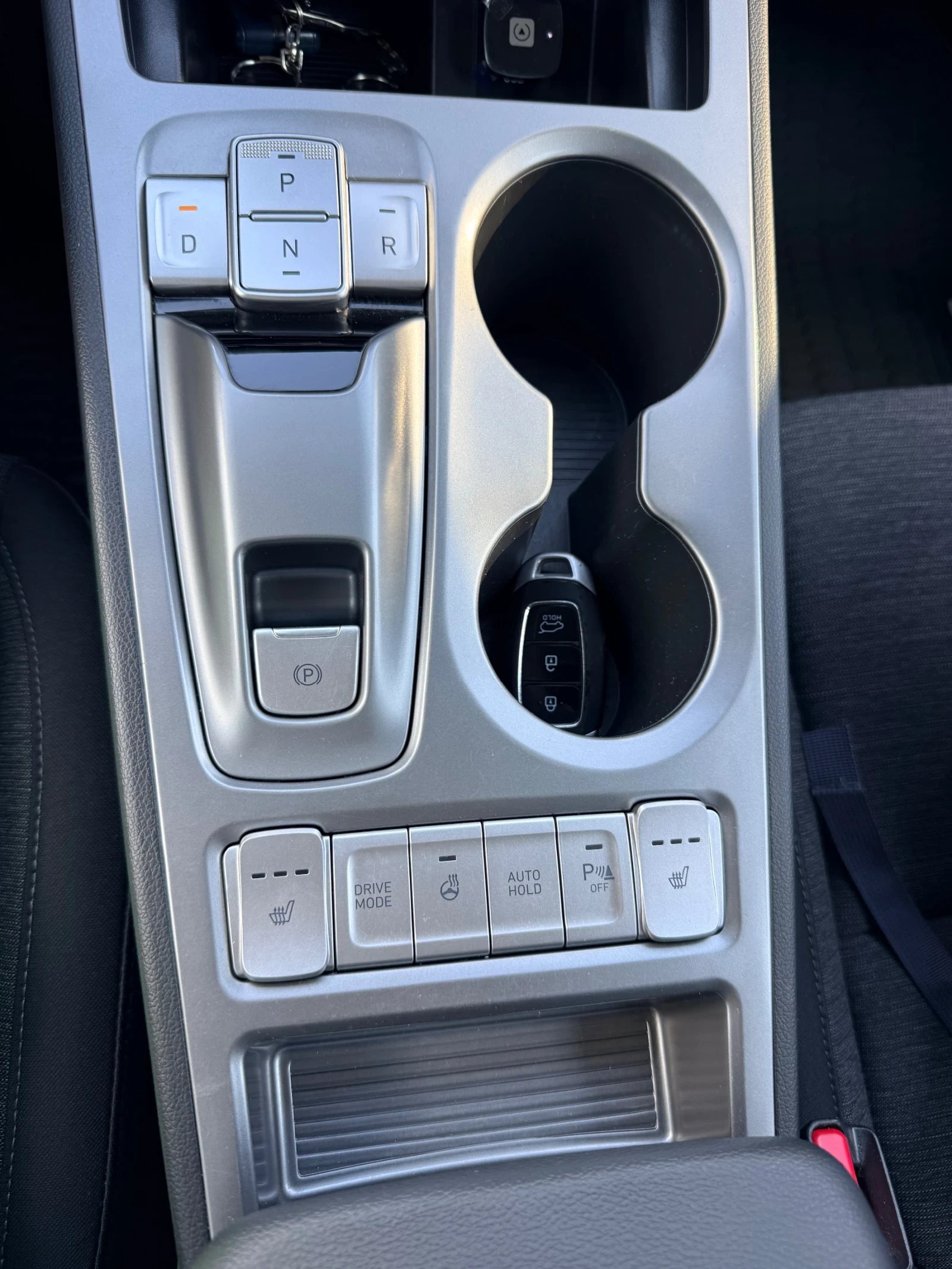 Hyundai Kona, снимка 9 - Автомобили и джипове - 56037141