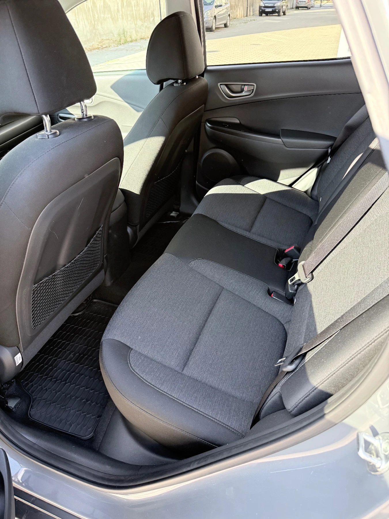 Hyundai Kona, снимка 16 - Автомобили и джипове - 56037141