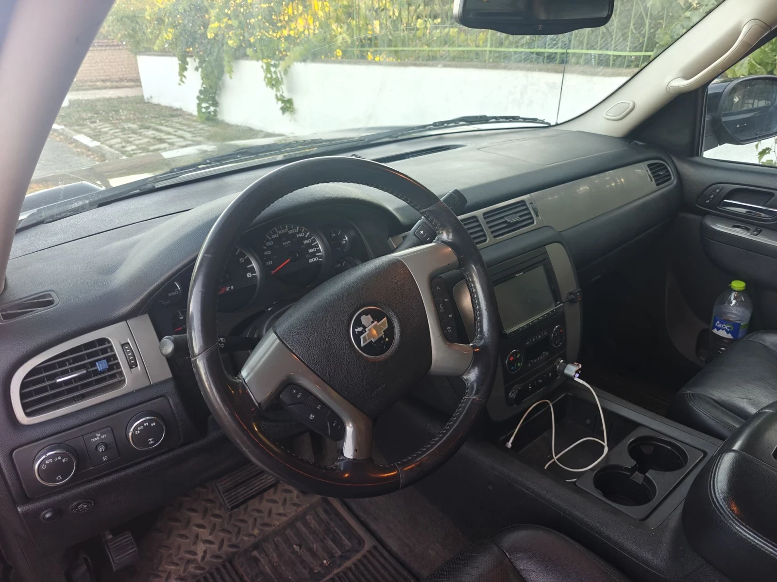 Chevrolet Avalanche Z71, снимка 6 - Автомобили и джипове - 56359940