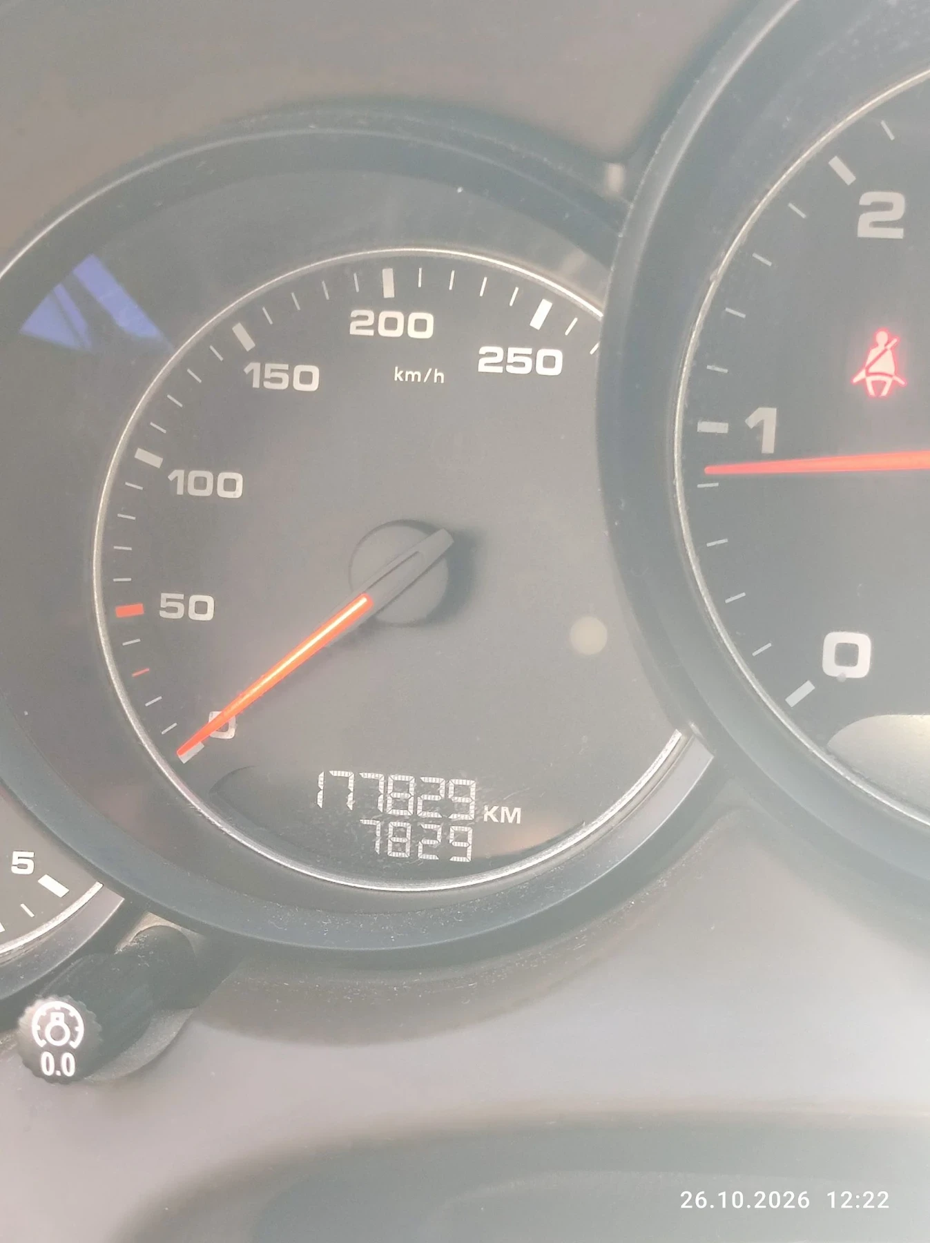 Porsche Cayenne 3.0D 4x4 LUFT KAM, снимка 15 - Автомобили и джипове - 56655521