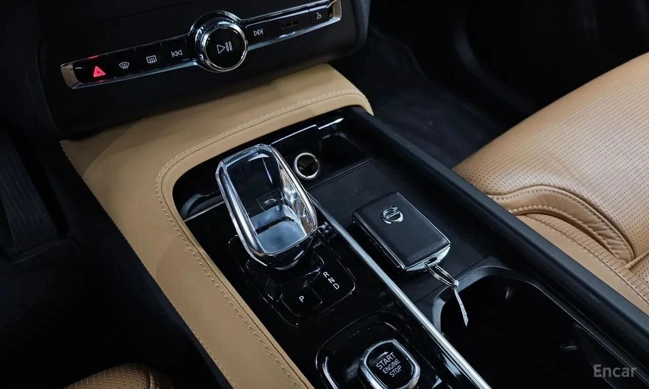 Volvo Xc90, снимка 9 - Автомобили и джипове - 56734288