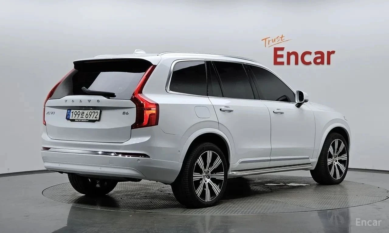 Volvo Xc90, снимка 2 - Автомобили и джипове - 56734288