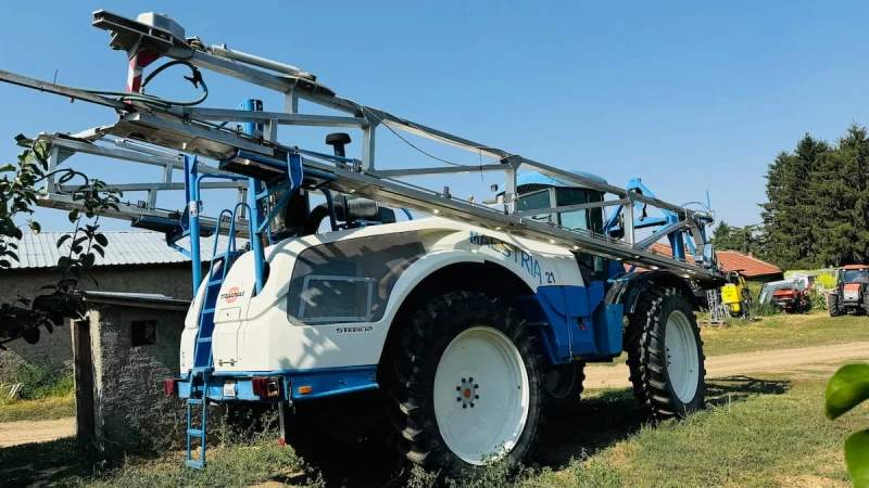 Самоходна пръскачка Matrot MAESTRIA 21/B, снимка 3 - Селскостопанска техника - 51837202