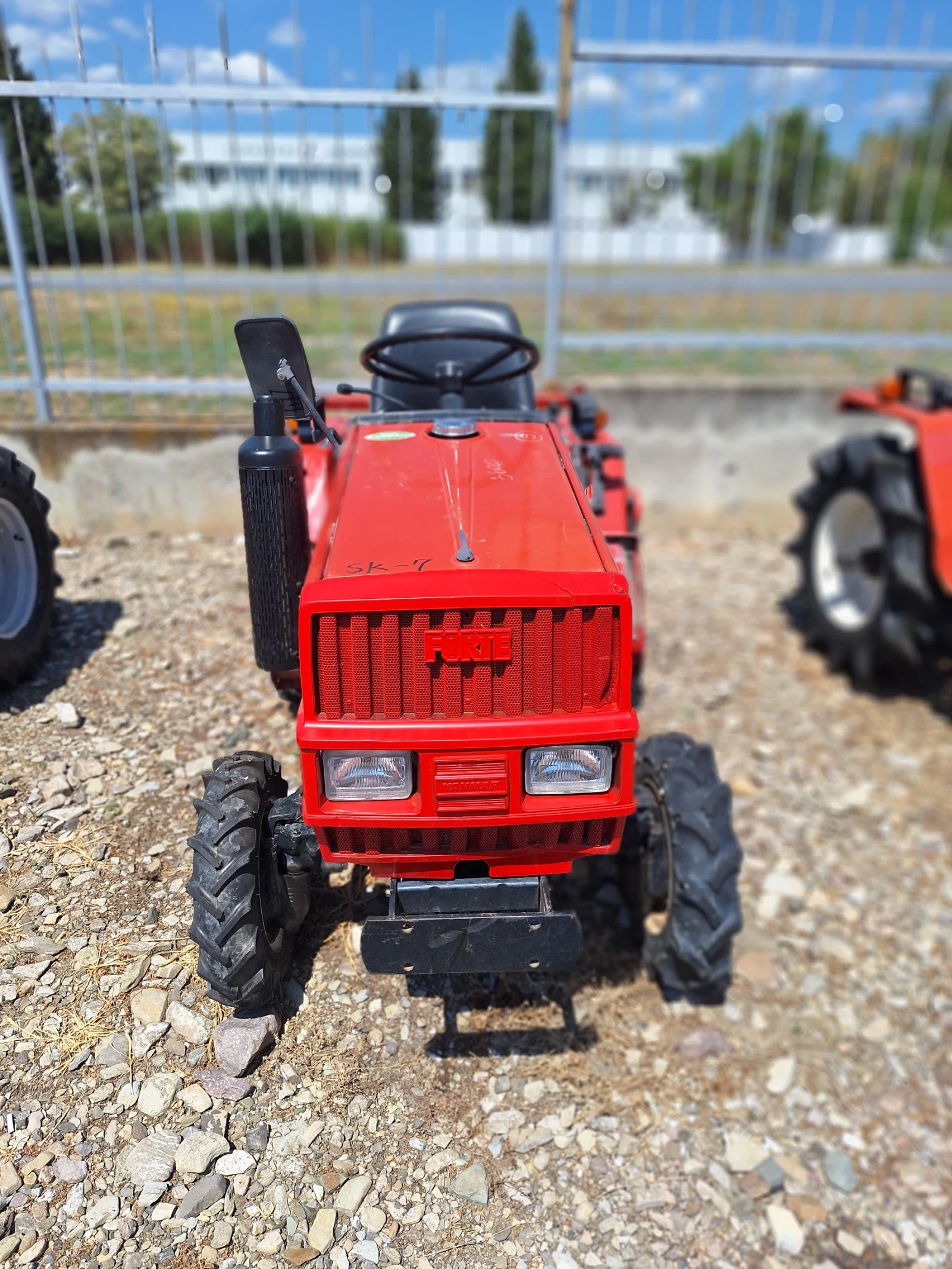 Трактор Yanmar, снимка 5 - Селскостопанска техника - 55621770