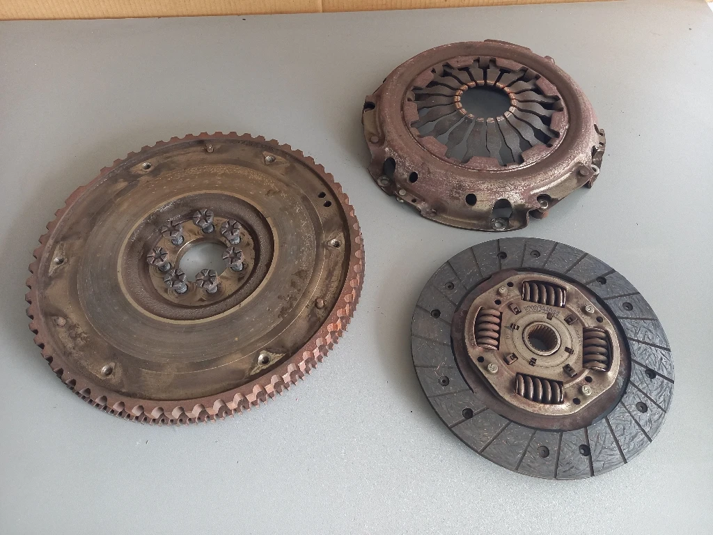      1.5 () | Mobile.bg   1