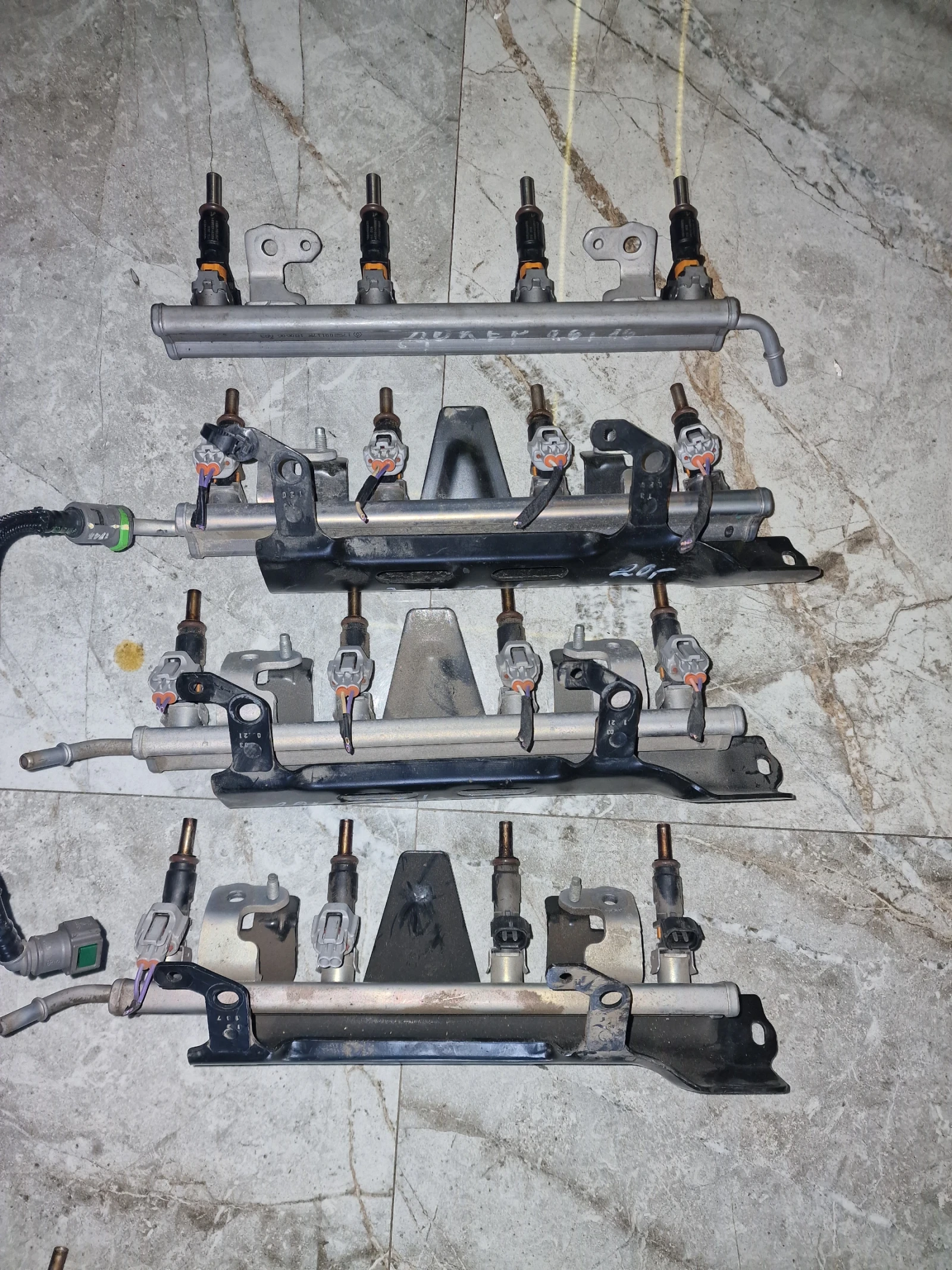 166008992R H8201488661  ���������� ���� �� RENAULT DACIA 1.6 16V | Mobile.bg � ����������� 2