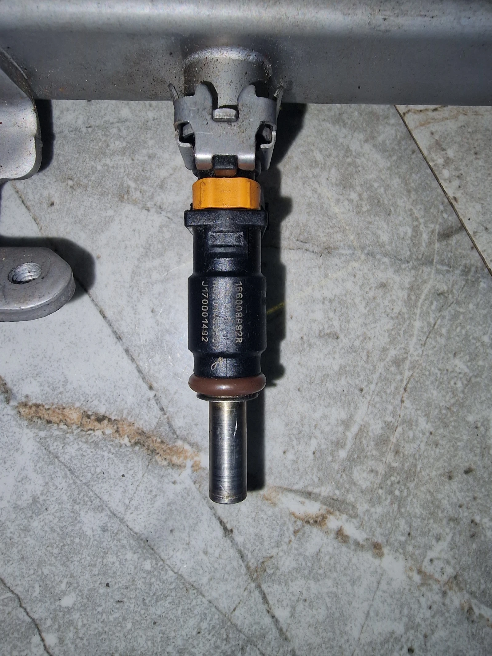 166008992R H8201488661  ���������� ���� �� RENAULT DACIA 1.6 16V | Mobile.bg � ����������� 1