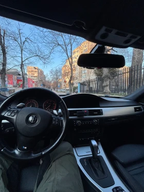 BMW 330, снимка 3