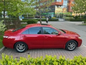     Toyota Camry HYBRID