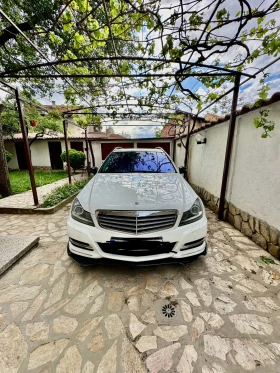 Mercedes-Benz C 300 4matic, снимка 2