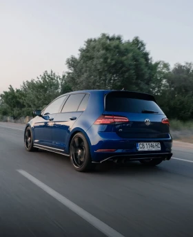 VW Golf R MK7.5 AKRAPOVIC От Порше София. ДОГОВАРЯНЕ , снимка 17