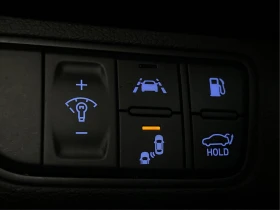 Genesis G70 * Sport 3.3T AWD  | Auto.bg — изображение 13