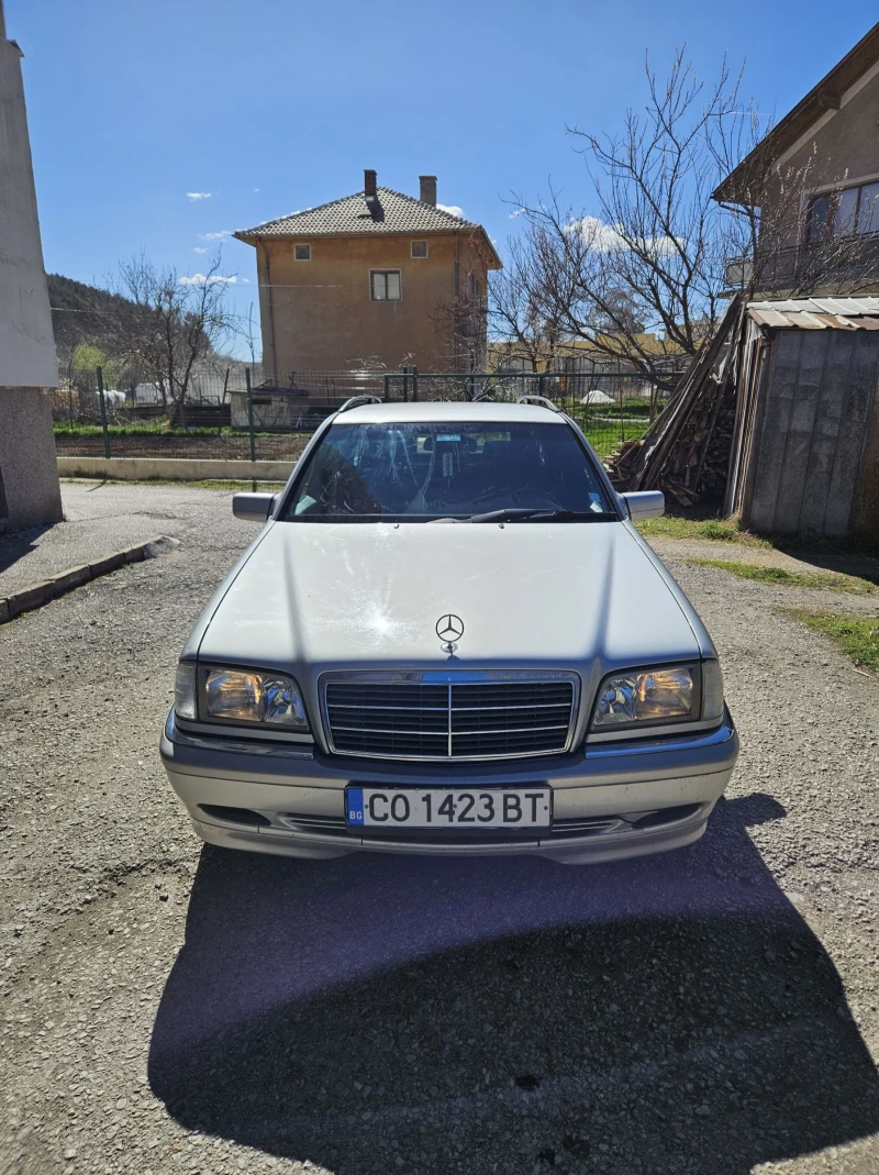 Mercedes-Benz C 220 220 CDI, снимка 1 - Автомобили и джипове - 47630039