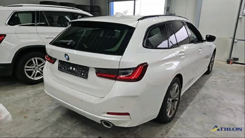 BMW 320 Xdrive , снимка 3 - Автомобили и джипове - 48950725