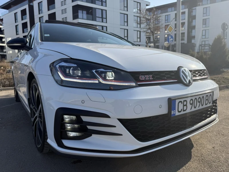 VW Golf 7.5* GTI PERFORMANS* 245, снимка 9 - Автомобили и джипове - 49027185