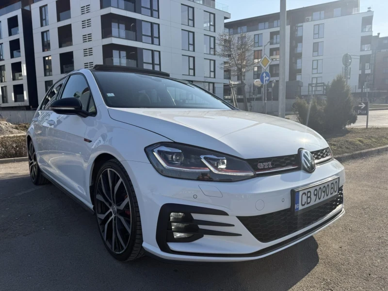 VW Golf 7.5* GTI PERFORMANS* 245, снимка 8 - Автомобили и джипове - 49027185