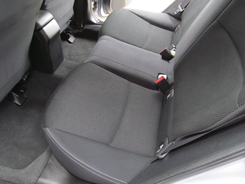 Subaru XV Symmetrical AWD/АВТОМАТ, снимка 13 - Автомобили и джипове - 50233730