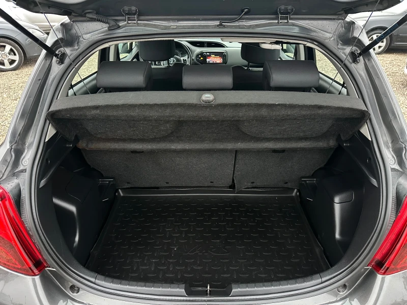 Toyota Yaris 1.33 EURO6B/NAVI/KAMERA, снимка 14 - Автомобили и джипове - 52149089