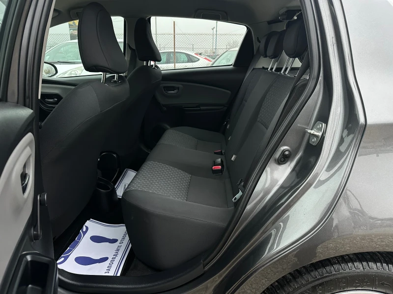Toyota Yaris 1.33 EURO6B/NAVI/KAMERA, снимка 7 - Автомобили и джипове - 52149089