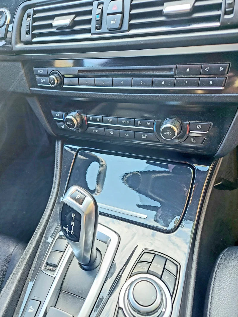 BMW 520 Xdrive  facelift  2.0d  190k.c, снимка 12 - Автомобили и джипове - 52172967