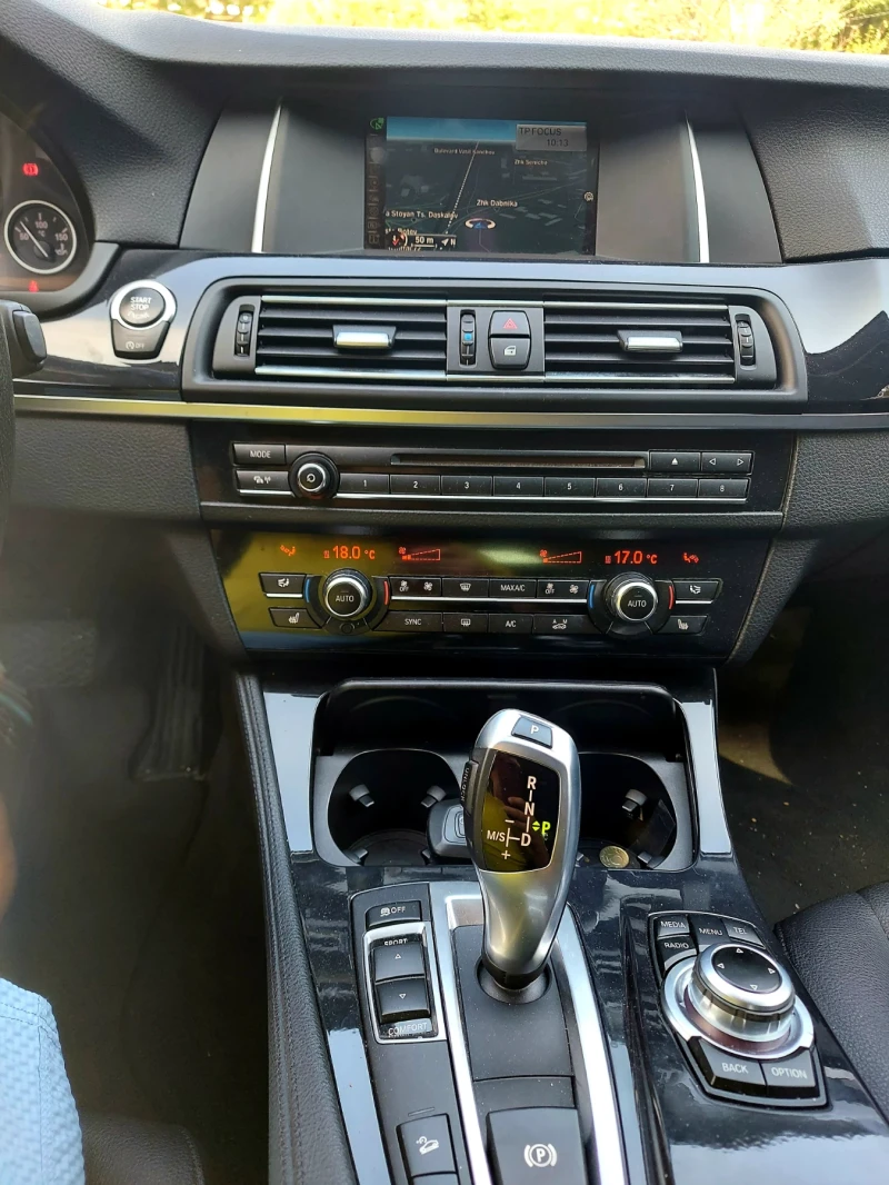 BMW 520 Xdrive  facelift  2.0d  190k.c, снимка 6 - Автомобили и джипове - 52172967