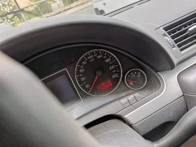Audi A4 2.0 TDI/ 140кс/ 6 скорости/ Италия/ ТОП!!! - изображение 7