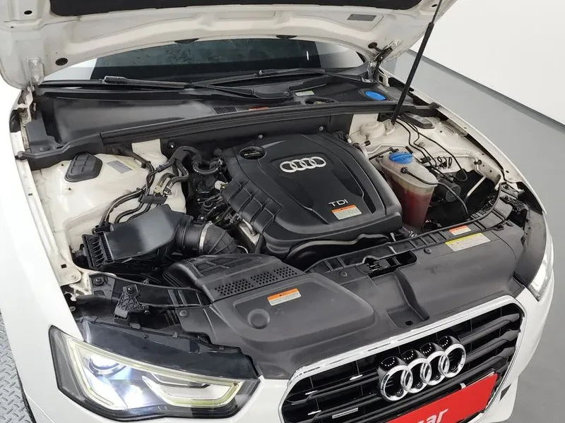 Audi A5 2.0 TDI Quattro, снимка 6 - Автомобили и джипове - 54551501